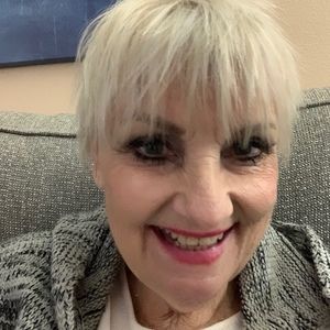 Meet your Posher, Kim